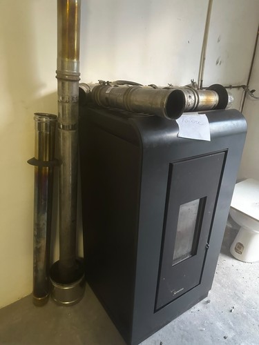 Termovana stufa pellet nera - termovana,